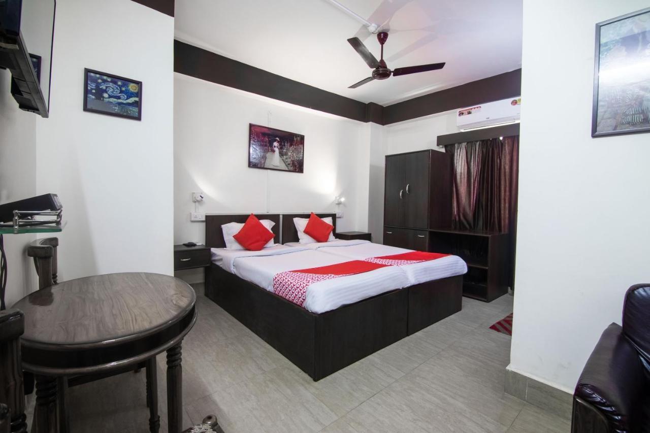 Capital O Hill Crest View Guest House Guwahati Eksteriør billede